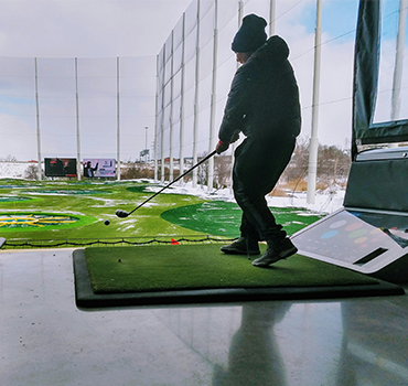 Golf simulator equipment